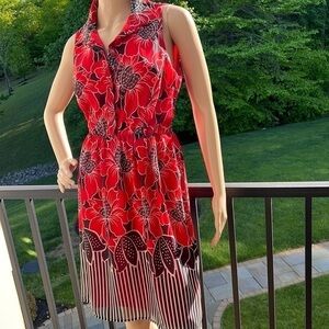 Lunatic Italia NWOT red/navy/black & white floral print sleeveless dress